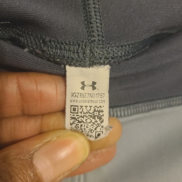Under Armour | Women's Gray Colorblock Heat Gear Leggings (Size Small) - Picture 3 of 11